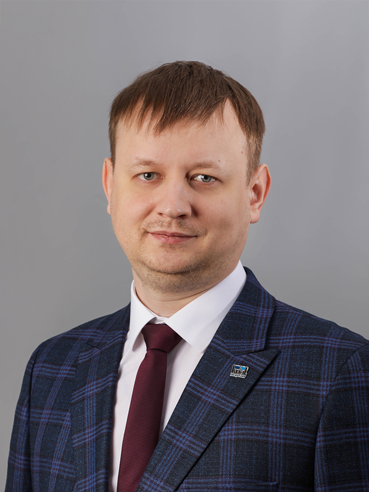 Семёнов Валерий Викторович заместитель технического директора по перспективным разработкам в Завод КЭС